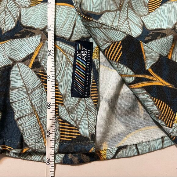 The Magic City Button Up Shirt by Baja Llama Size Medium - Picture 14 of 16